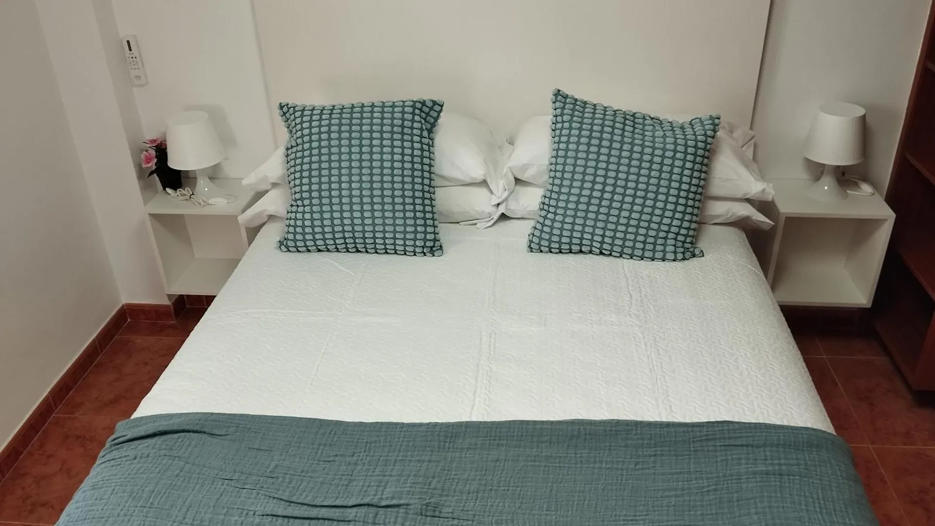 Apartamento Lidia Planta 1, La Carihuela 1ª Linea Playa, Vistas Mar, 1 Dormitorio, 52 M2, 1-3 Huesped, Amplio Balcon, Wifi Torremolinos 0*,  Spain